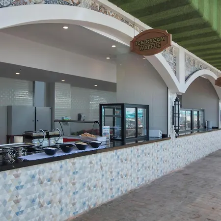 Granada Luxury Hotel 5*