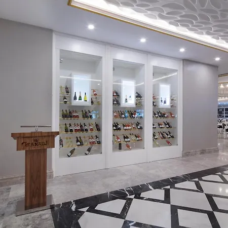 Granada Luxury Avsallar