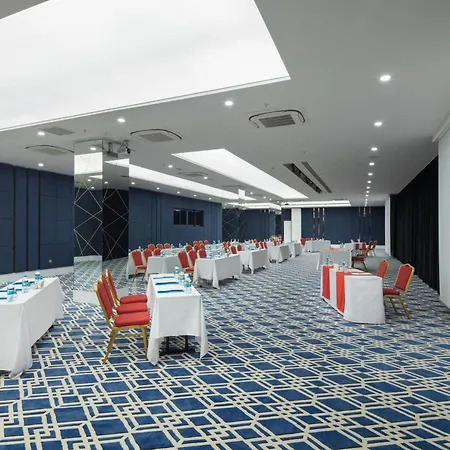 Granada Luxury 5*
