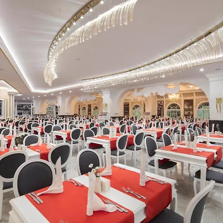 Granada Luxury Hotel 5*