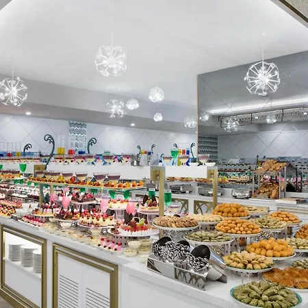 Granada Luxury Hotel