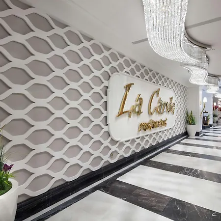 Hotel Granada Luxury