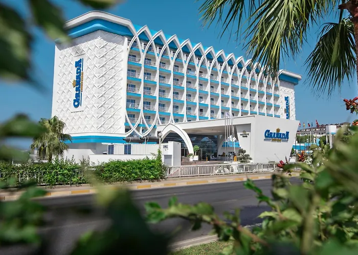 호텔 Granada Luxury 5*