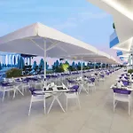 Отель Granada Luxury 5*