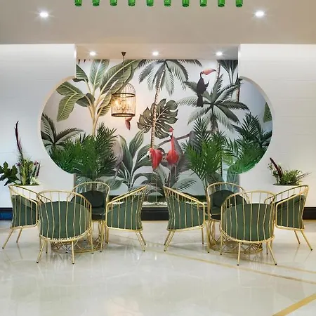 Granada Luxury Отель